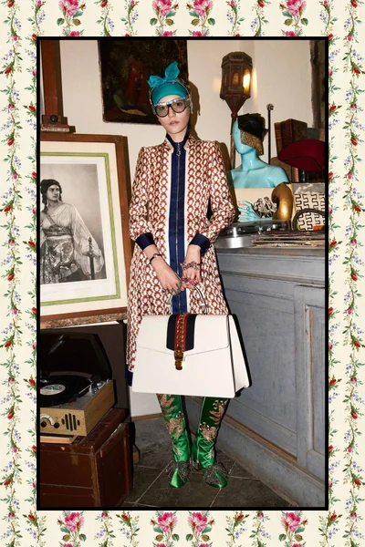 Look 23